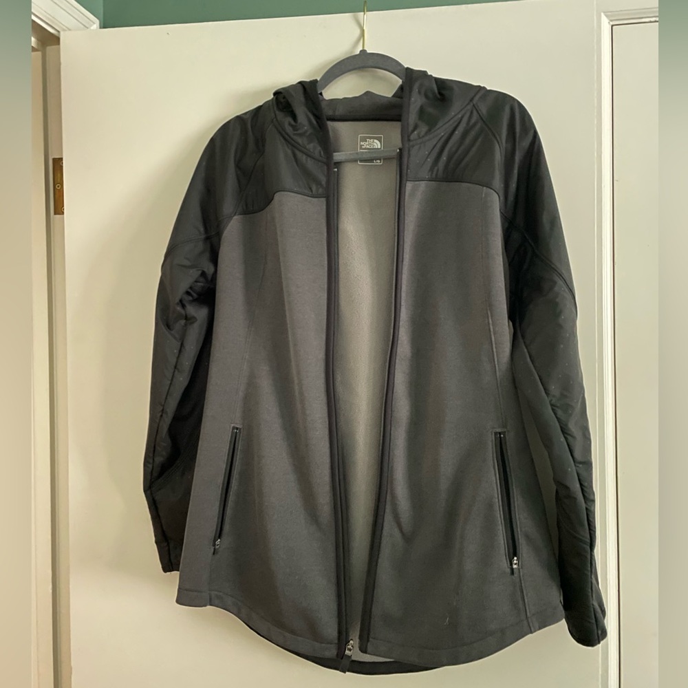 The North Face women’s zip up hoodie size large